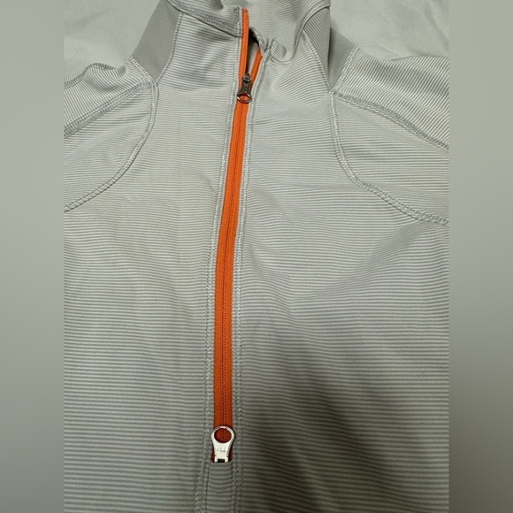 Lululemon Race With Grace 1/2 Zip II - Picture 9 of 14